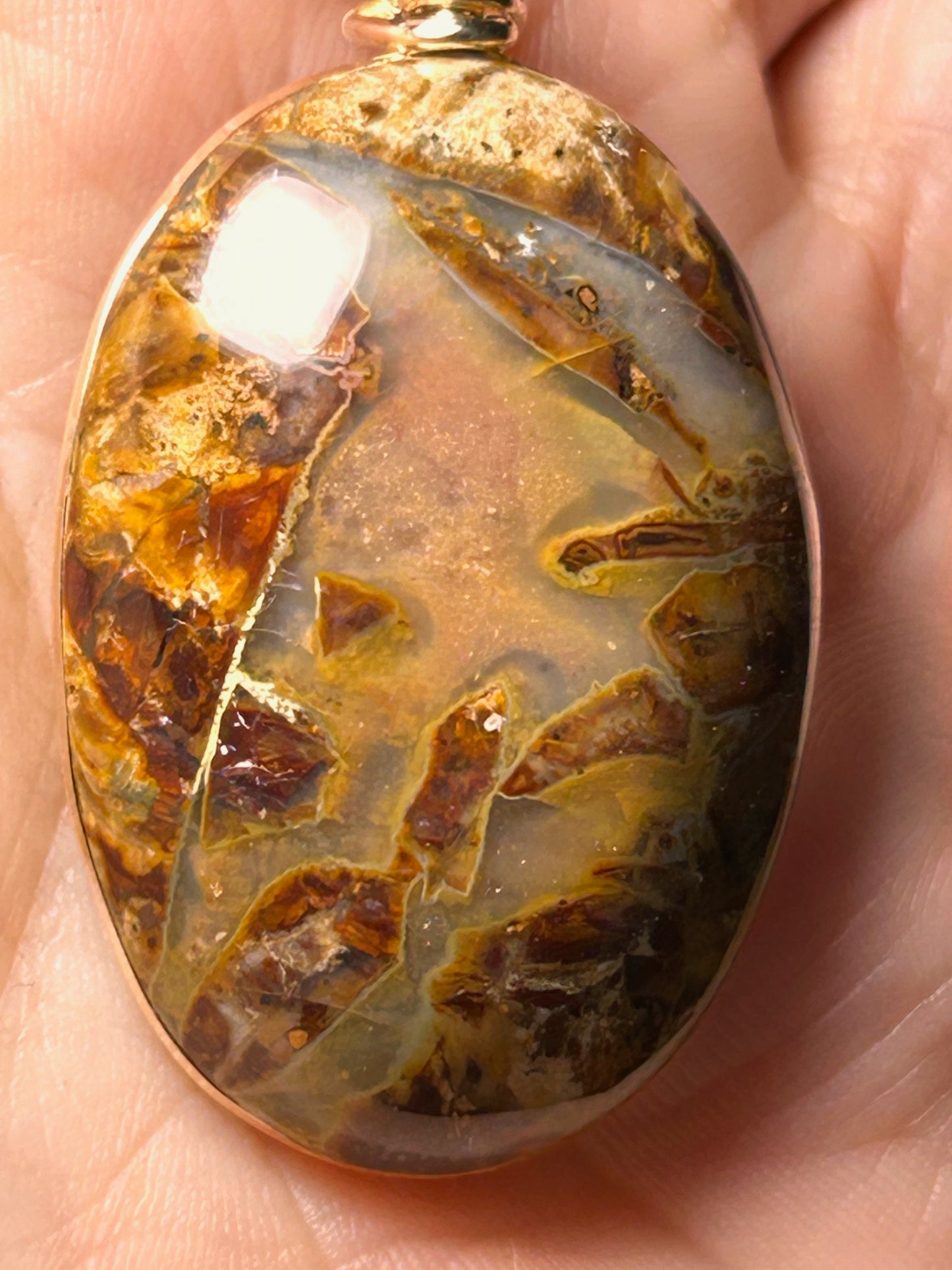 Morro Bay Agate Oval Pendant