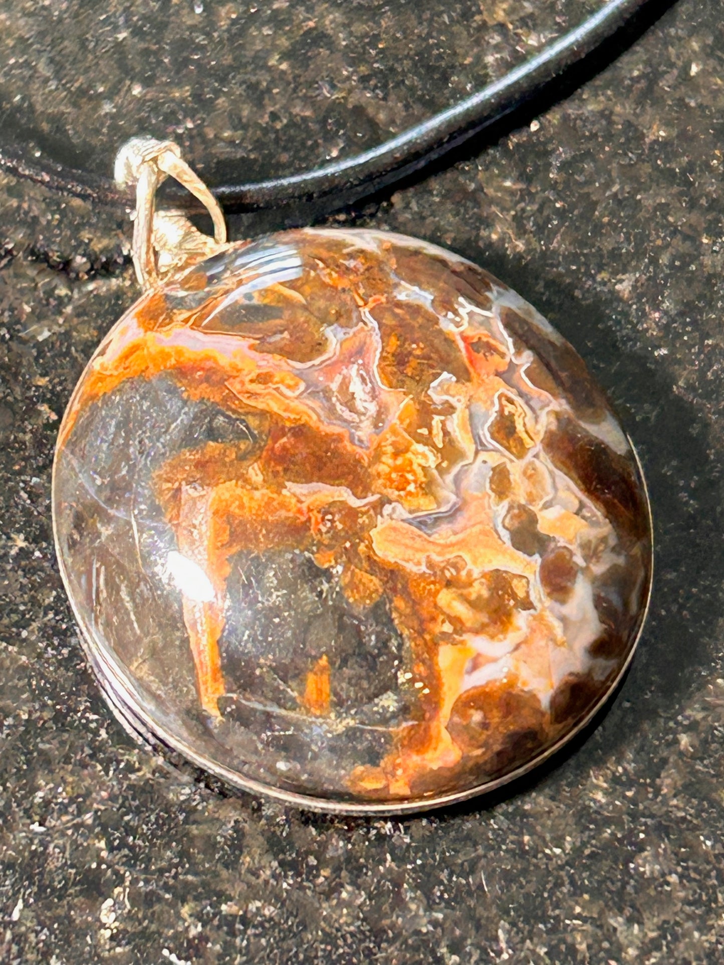Morro Bay Agate Round Pendant