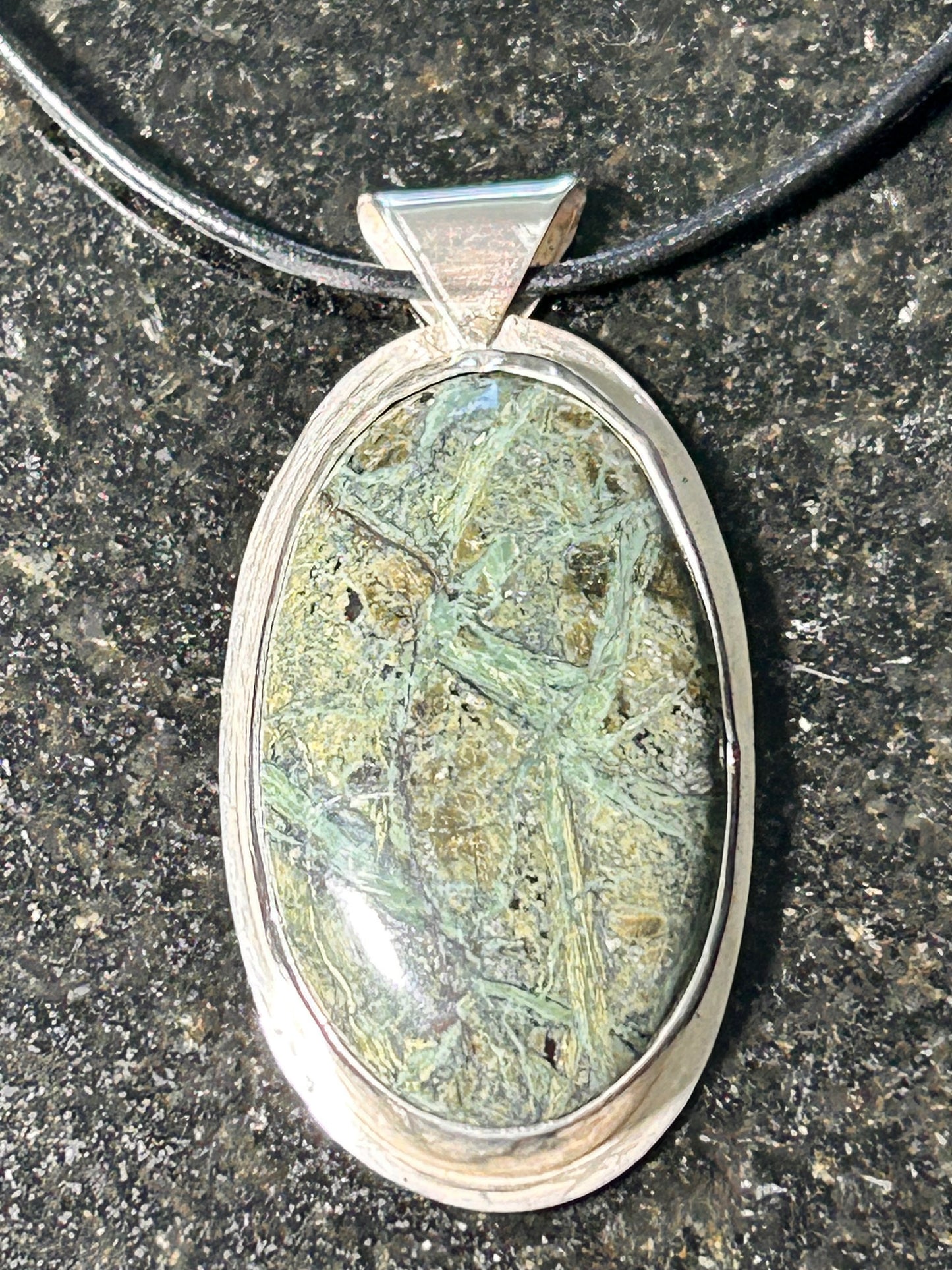 California Serpentine Oval Pendant