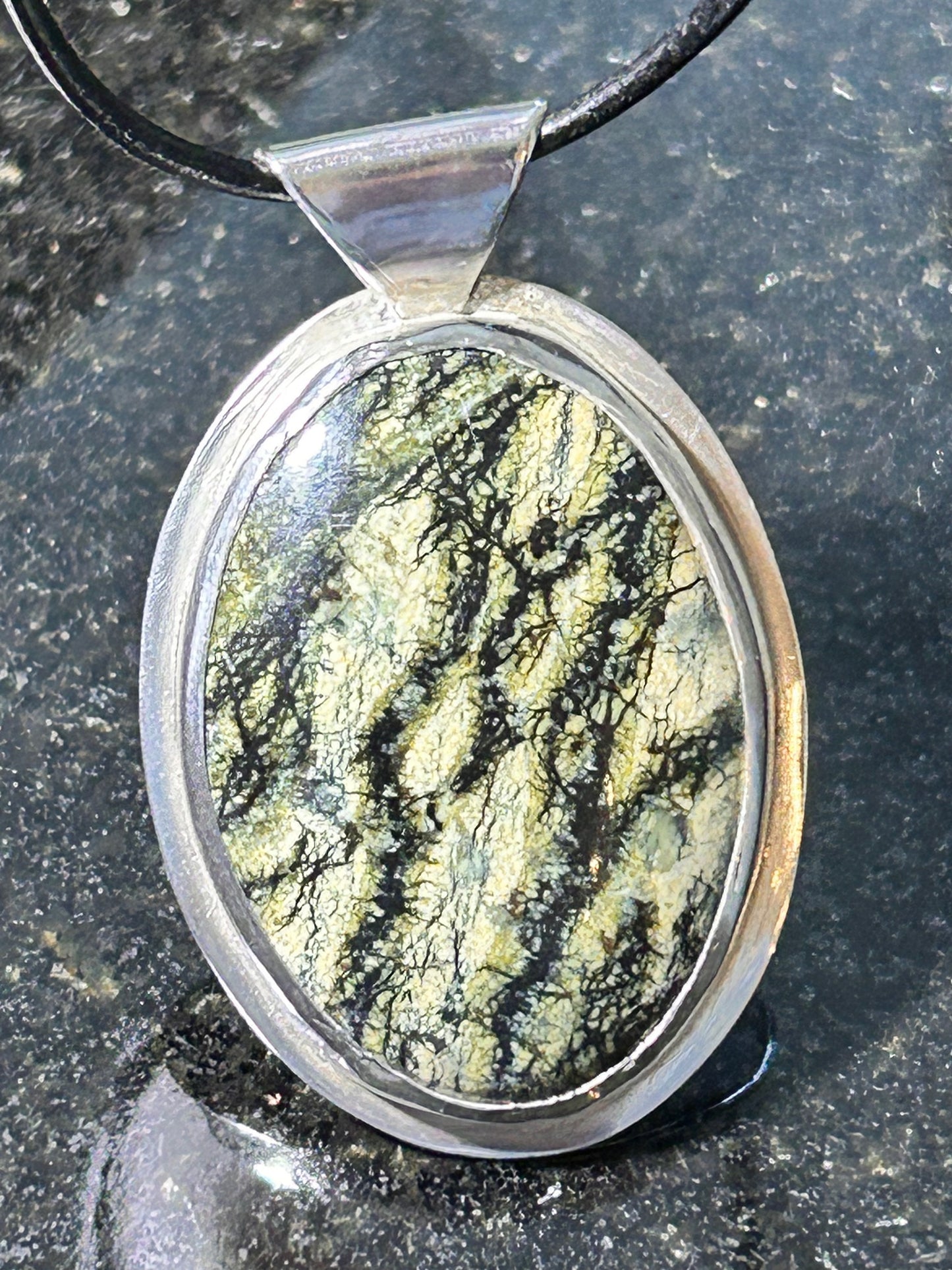 California Serpentine Oval Pendant