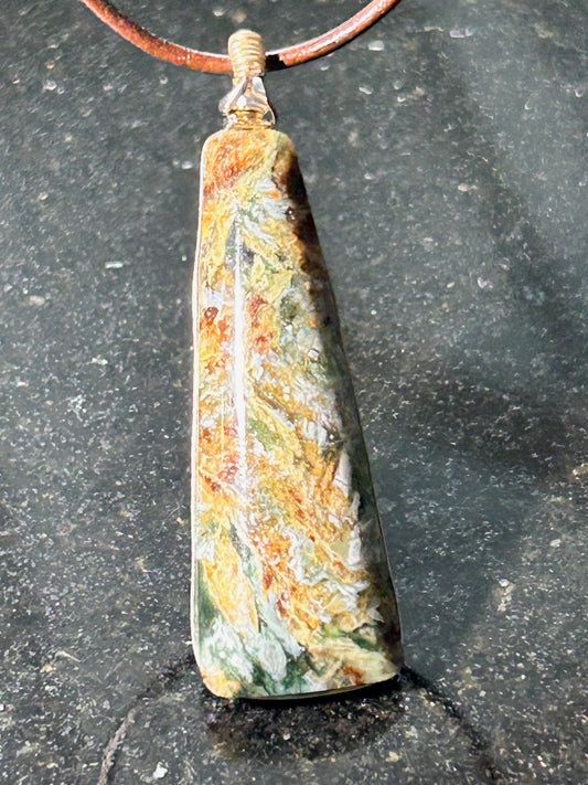Plasma Agate Ladder Pendant